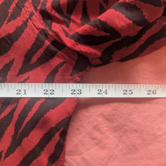 Red Zebra Print Button Top - Picture 4 of 6
